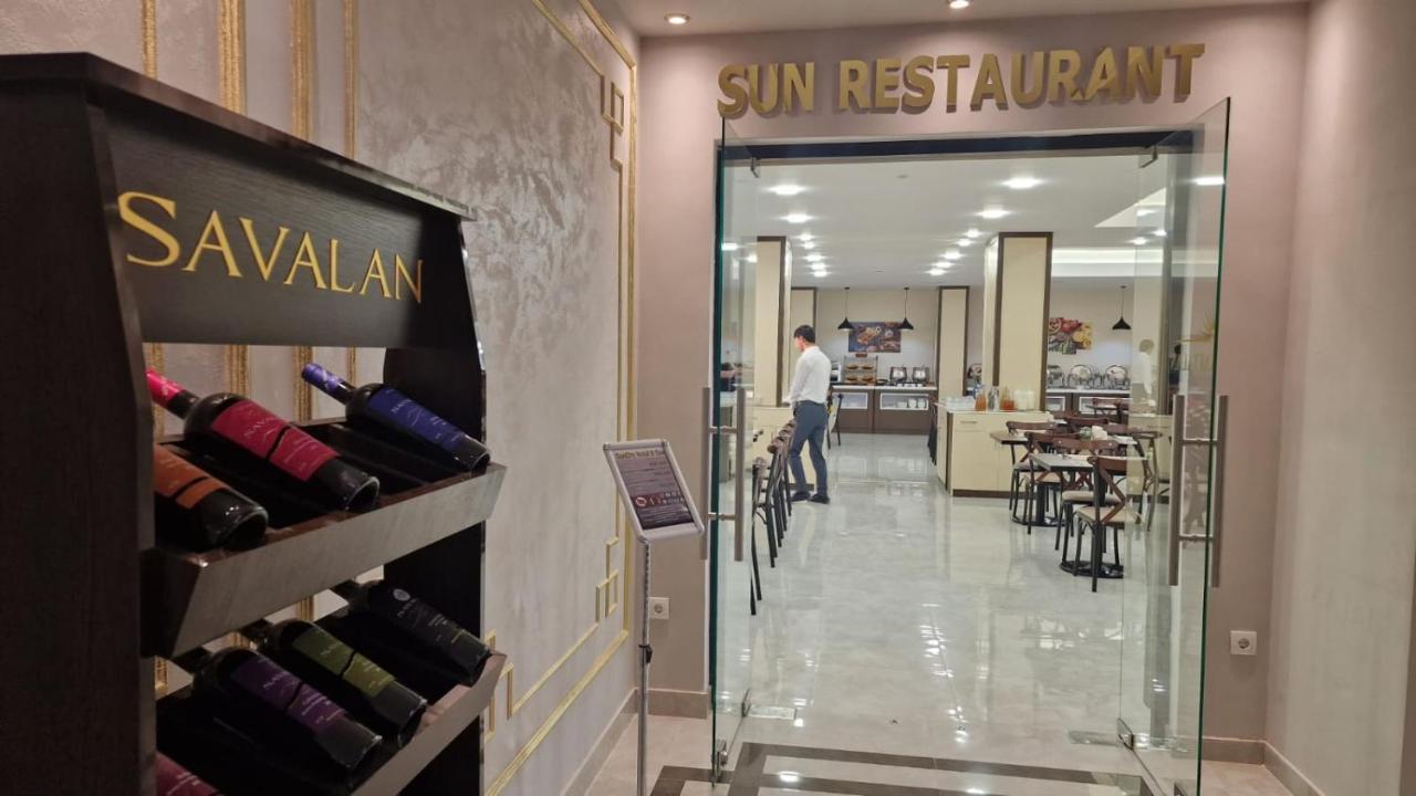 Sun City Hotel & Spa Naftalan Buitenkant foto