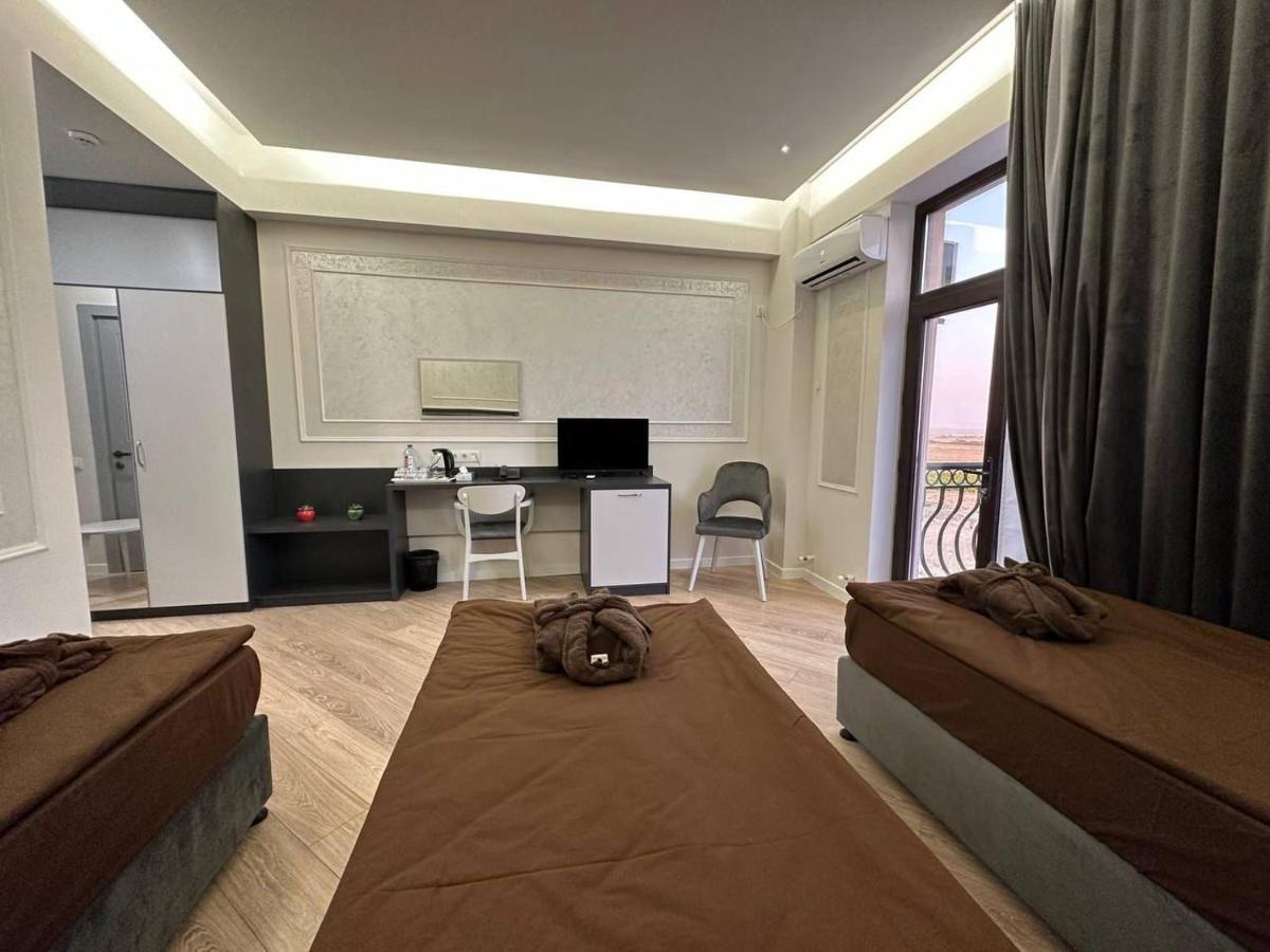 Sun City Hotel & Spa Naftalan Buitenkant foto
