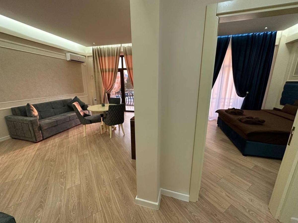 Sun City Hotel & Spa Naftalan Buitenkant foto