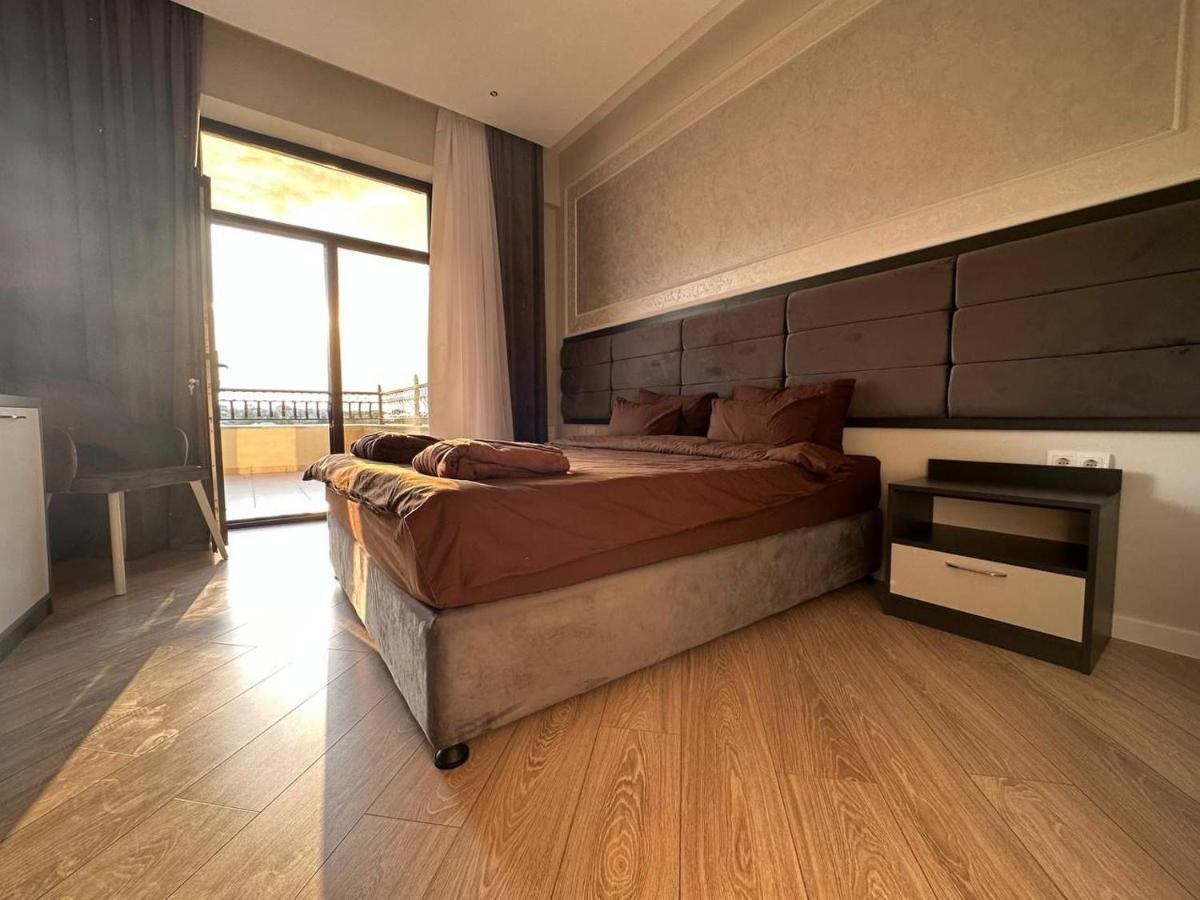 Sun City Hotel & Spa Naftalan Buitenkant foto